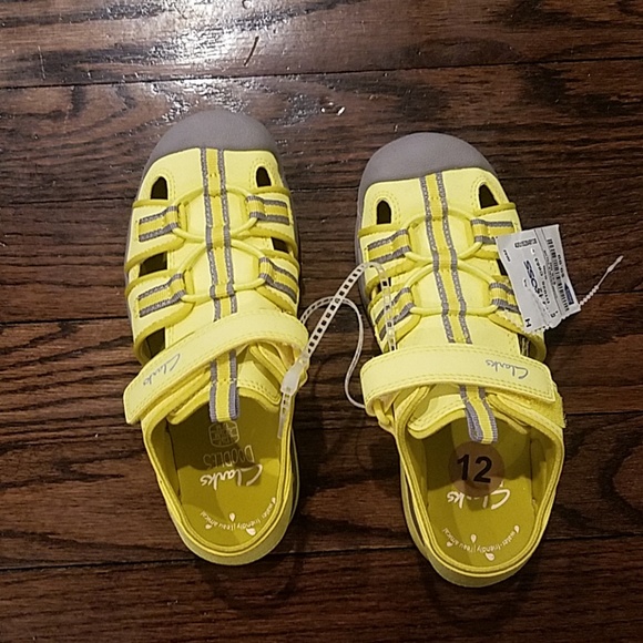 clarks sandals yellow